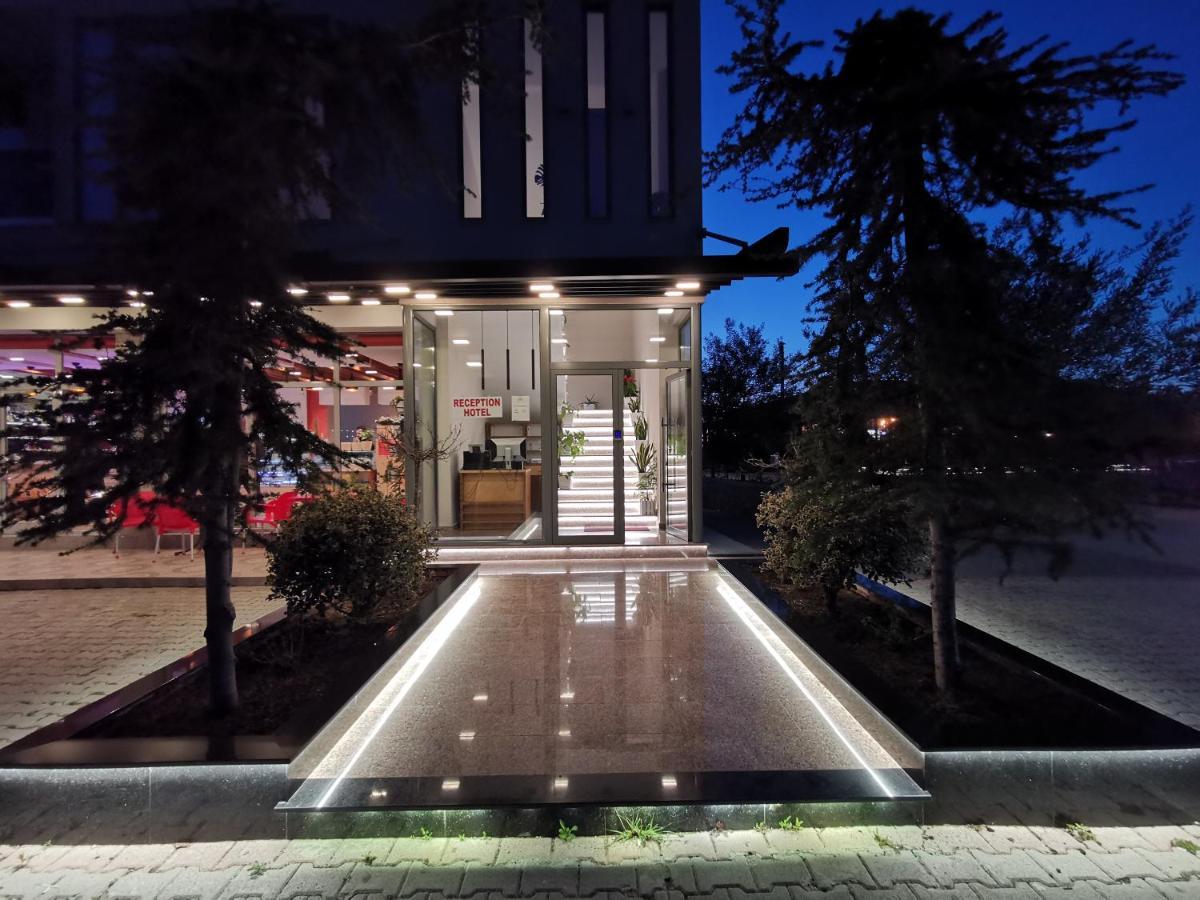 Te Aldo Hotel Kuraten Екстериор снимка