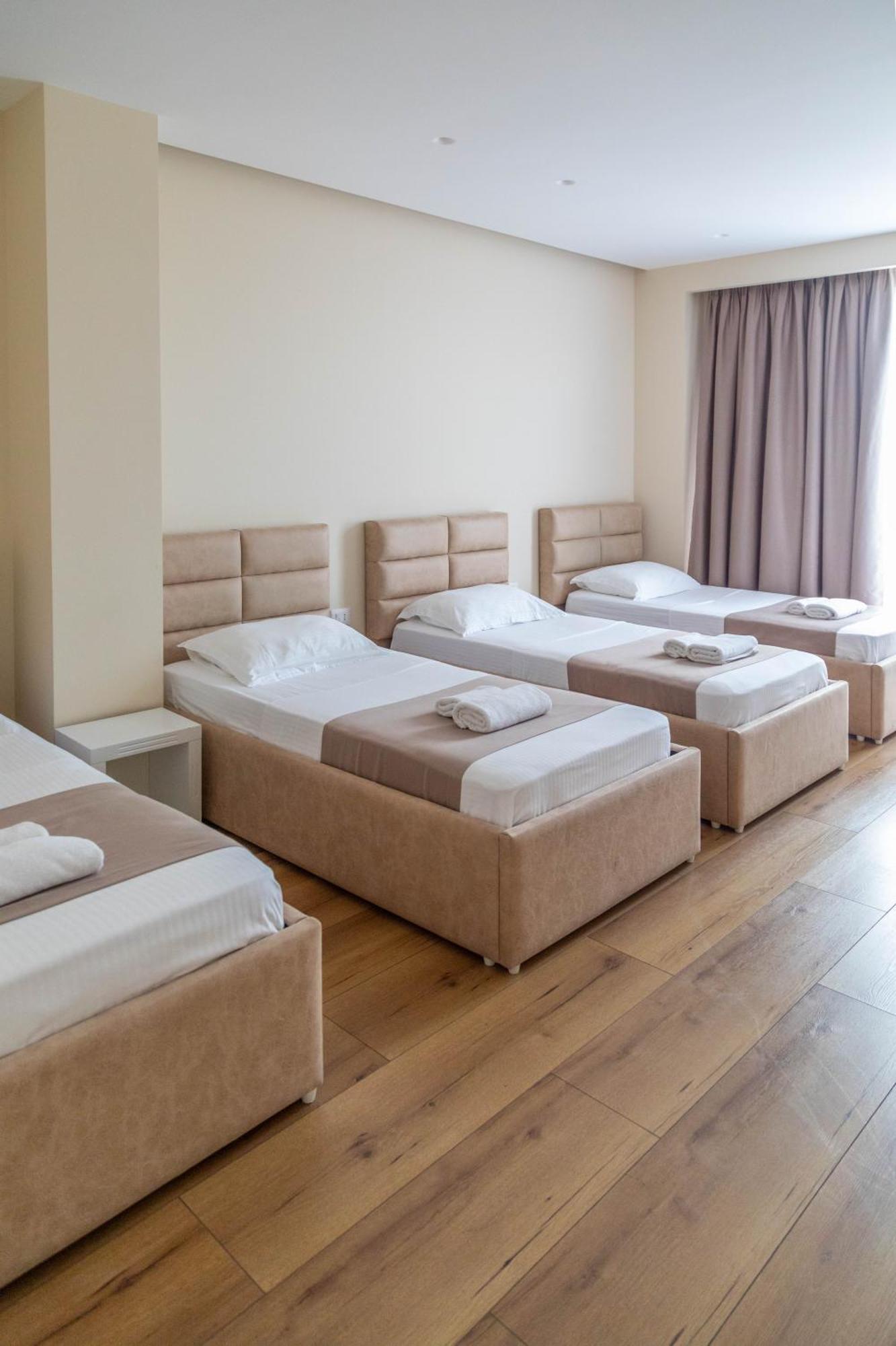 Te Aldo Hotel Kuraten Екстериор снимка